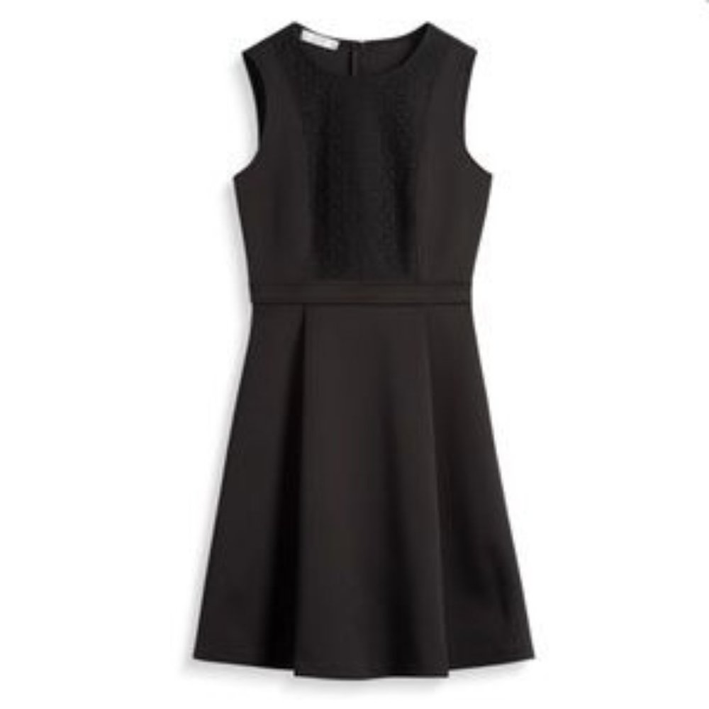 Loreen Crochet Detail Knit Dress